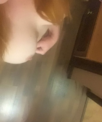 Изысканная красотка с шикарными формами приглашает на незабываемое свидание. Расслабься и почувствуй себя желанным и жажданным. Обещаю, будет горячо! 14677, 26 лет